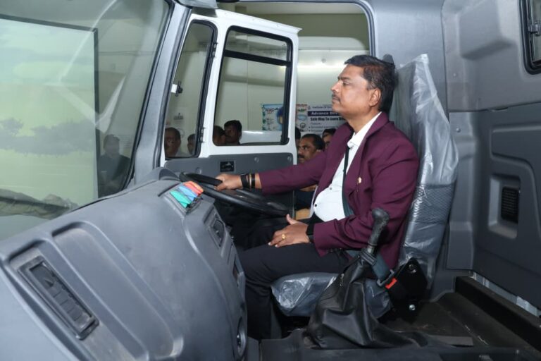 परिवहन मंत्री  केदार कश्यप ने आईडीटीआर का किया निरीक्षण