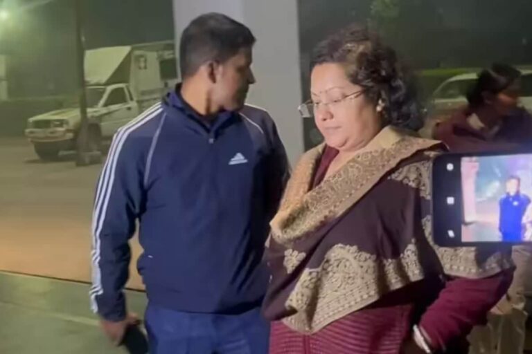 3200 करोड़ के शराब घोटाले में सौम्या चौरसिया गिरफ्तार, जांच के दौरान मिले खास इनपुट… पूर्व CM के बेटे समेत 8 पहले से जेल में